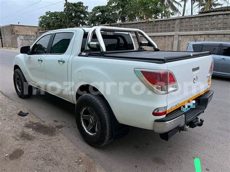 Comprar Usado Mazda Bt Branco Carro Em Maputo Em Maputo Mozcarro