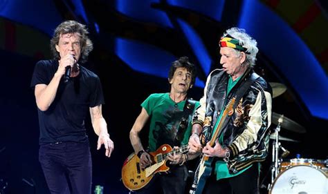 The Rolling Stones Mick Jagger And Keith Richards Bicker Like A