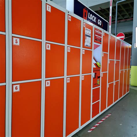 Automatic Storage Lockers For Tourist Cities Locker Room