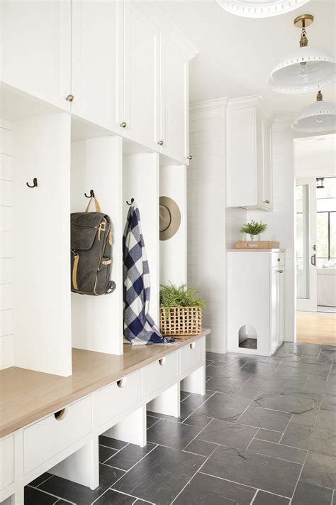 Knox Pendant Mudroom Design Mudroom Mudroom Lockers