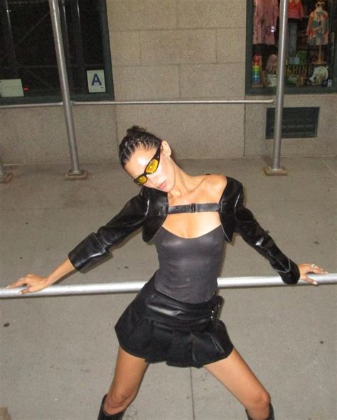 Hot Bella Hadid Bikini And Ass Photos ThBlog