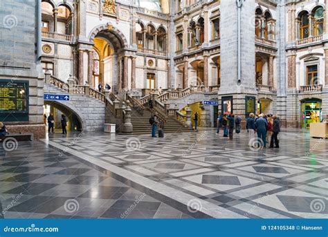 Antwerp Central Station Interior Editorial Stock Photo - Image of carriage, belgium: 124105348