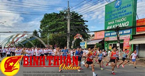 Runners Participate In Bikini Run Phan Thiet