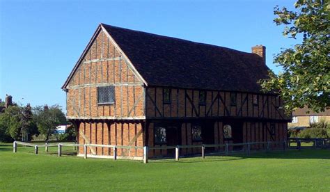 Moot Hall (Elstow) - Visitor Information & Reviews