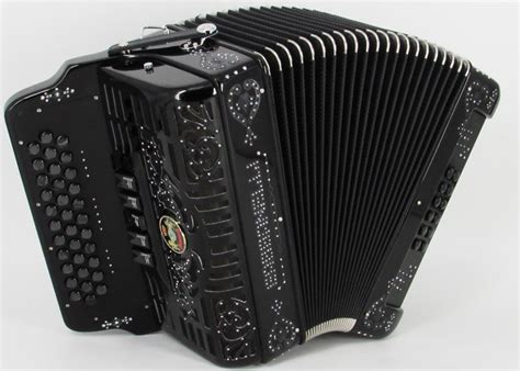 Gabbanelli M400 Black - Gabbanelli Accordions