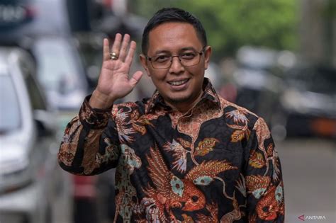 Hasan Nasbi Kepala PCO Yang Akan Masuk Dalam Pemerintahan Prabowo