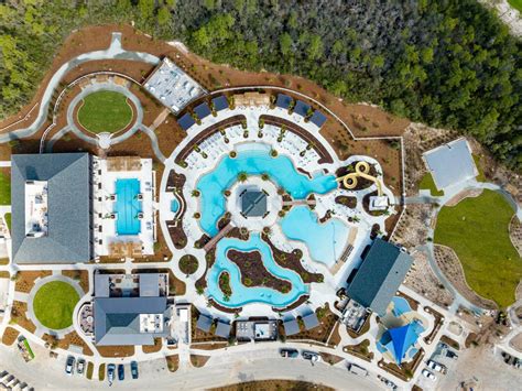 This Family Resort In Florida Is So Massive, It Rivals A Small Town In Size