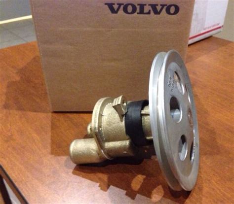 Volvo Penta Raw Water Sea Pump NEW 3858847 With 6 5 Pulley READ EBay