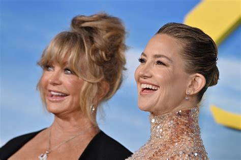 Famous Mothers And Daughters Together Pictures Of The Most Beautiful Duos