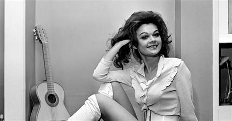 CRIVENS COMICS STUFF BABE OF THE DAY IMOGEN HASSALL