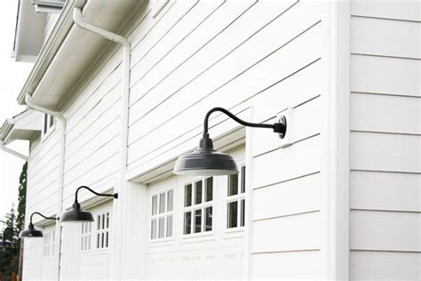 45+ Farmhouse modern exterior lighting ideas | farmhousestyle