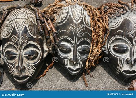 Afrikaanse Maskers Royalty Vrije Stock Fotografie Afbeelding 5591027