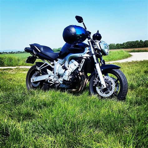 Yamaha Fz N Cc Naked Sports Bike Motorcycles