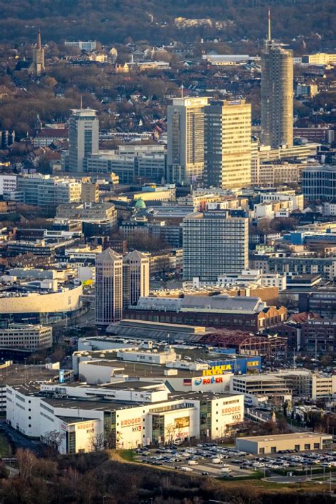 Luftbild Essen Geb Ude Des Einrichtungshaus M Belmarkt Xxxlutz