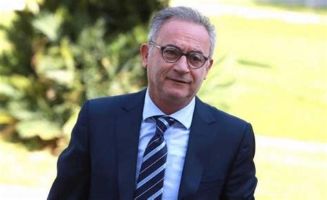 Έδειξε και τον Υπουργό Εσωτερικών του ο Αβέρωφ | Cyprus Times