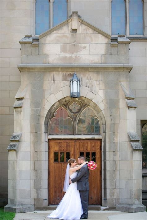 A Traditional Wedding At Baker Lofts In Holland Michigan