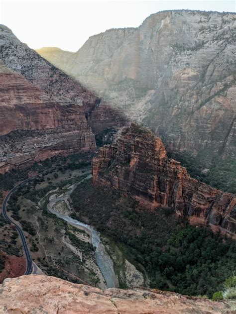 Sunrise on Angels Landing, Zion National Park, UT, USA : r/hiking