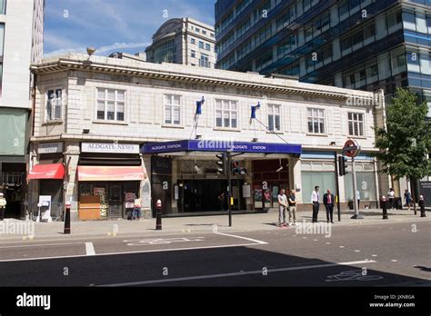 Aldgate High Street Hi Res Stock Photography And Images Alamy