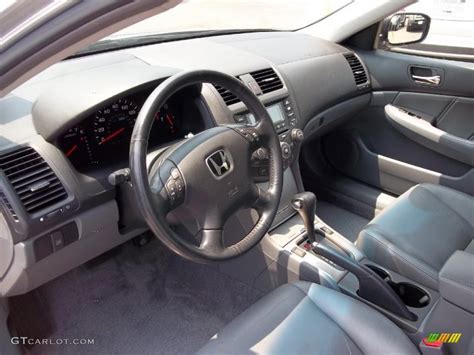 Gray Interior 2005 Honda Accord Hybrid Sedan Photo #49900522 | GTCarLot.com