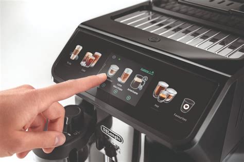 De’Longhi unveils the Eletta Explore - Global Coffee Report