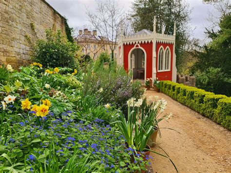 National Trust Knightshayes... - National Trust Knightshayes