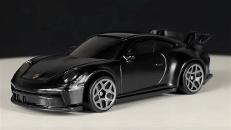 Машинка Базова Hot Wheels Porsche 911 GT3 Factory Fresh 1 64 HCX85 Black купити в інтернет