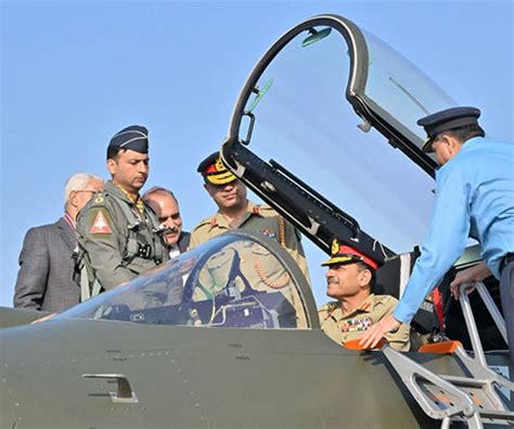 Pakistan Air Force Inducts New Batch Of J C Fighter Jets Al Defaiya