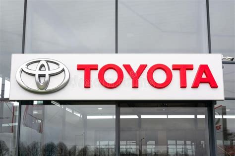 Logo and Name of Car Company Toyota Editorial Photo - Image of company ...