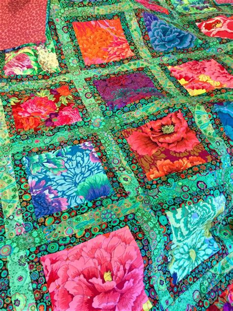 Pin By Vicky On Quilting And More Crazy Quilts Patterns Colorful Quilts Kaffe Fassett Quilts