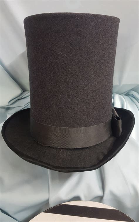 Costumes – Costume Castle