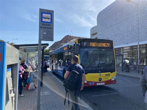 Nowa Linia Autobusowa Ruszy A We Wroc Awiu Kursuje Z Centrum Miasta Do