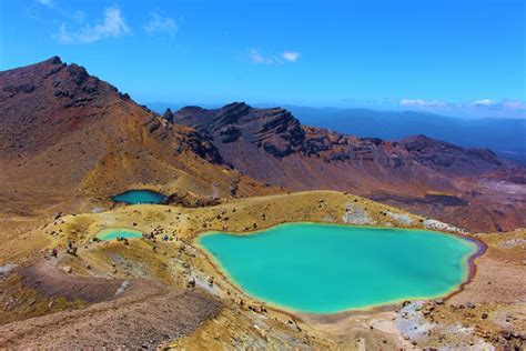 Picturesque Emerald Lake At The Volcanic Plateau Of Tongariro Crossing