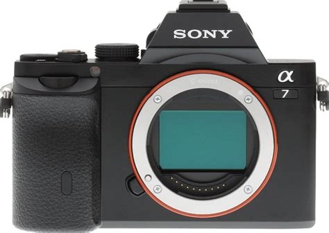 Цифровой фотоаппарат Sony Alpha A7 - купить по цене от 68900 руб в ...