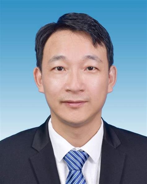 李元才（广西壮族自治区北海市海城区教育党工委书记，教育局党组书记、局长）百度百科