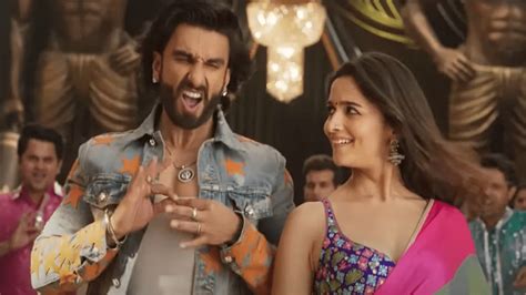 What Jhumka Song Jhumka Song From Ranveer Singh And Alia Bhatt S