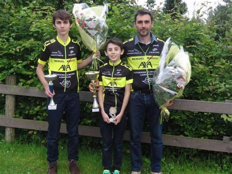 Une Famille Cosnoise En T Te Du Peloton Cosne Cours Sur Loire