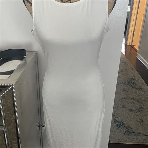 Naked Wardrobe Fitted Dress Sits Right Around Calf Depop
