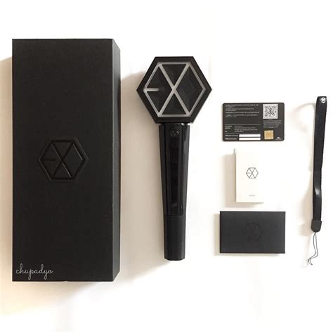 EXO 1st Official Lightstick This Lightstick Hold A Special Memory Since