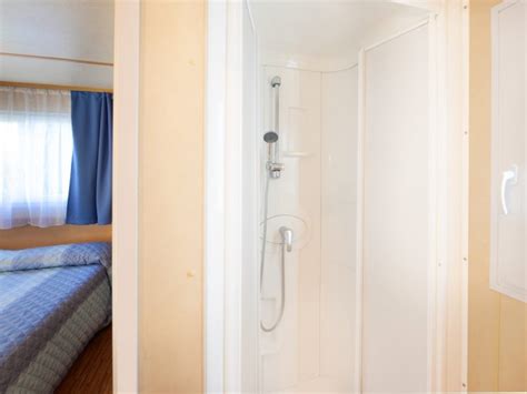 Maxi Caravan Chalet Beach - Residence Village