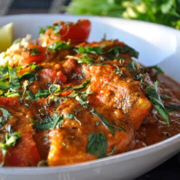 Salmon Tikka Masala Whole30 Paleo Dairy Free Honey Whats Cooking