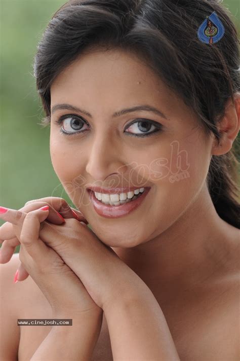 Rekha Hot Stills Photo Of