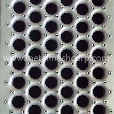 Perf O Grip Walkway Grating Metal Safety Grating Diamond Safety