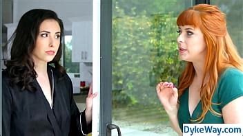 Vecina Lesbiana Entrometida Ataca De Nuevo Xvideos