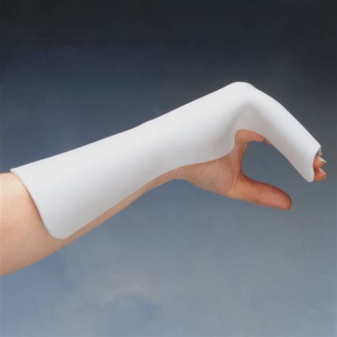 Ulnar Gutter Splint Procedure