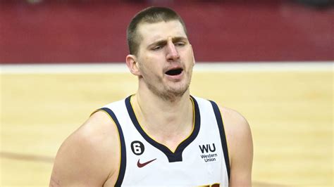 Watch Nikola Jokic Delivers Another Mvp Caliber Flop Yardbarker