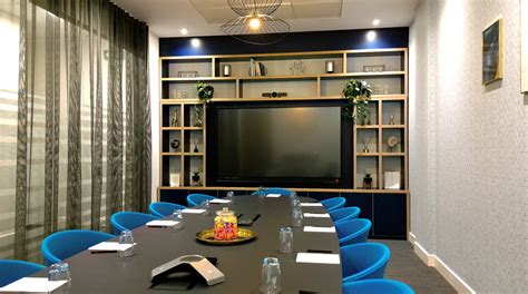 Elevate Your Event With Stylish Meeting Room Hire Options Find The