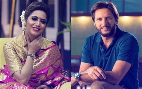 Ex Bigg Boss Contestant Arshi Khan Comes Clean On Had Sex With Afridi Tweet