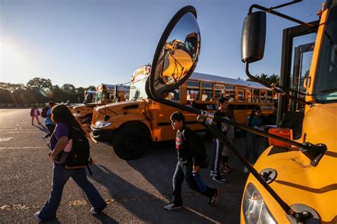 Are JCPS bus drivers quitting in droves and are kids late to school ...