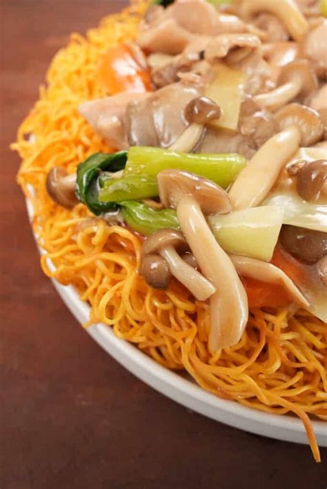 Chicken Chow Mein Hong Kong Style Cj Eats Recipes