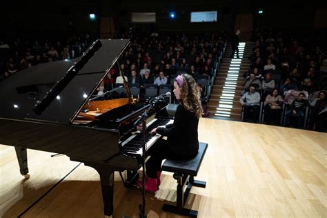 A PALAZZO LOMBARDIA IL TALENTO DI FRIDA BOLLANI MAGONI IN CONCERTO ALL